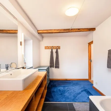 Holiday home Zum Alten Kuhstall - Suedgarten & Terrasse - Grosses Mit Sauna Lontzen
