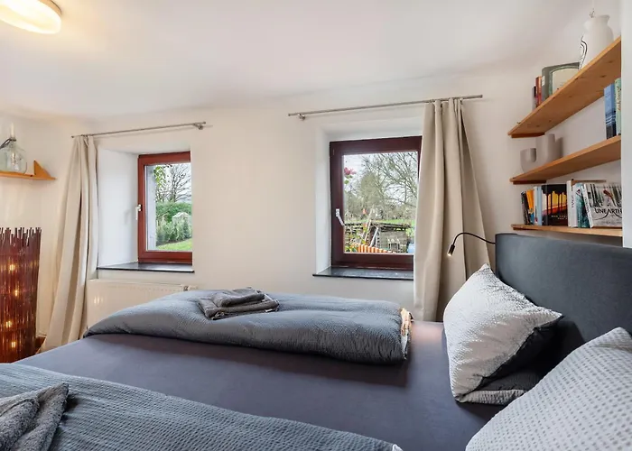 Zum Alten Kuhstall - Suedgarten & Terrasse - Grosses Mit Sauna Holiday home Lontzen